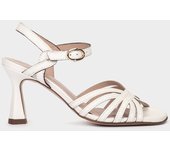 Pedro Miralles Sandalias de tacon de piel en color blanco modelo MUNERA en tonos Blancos. Hecho a mano en España.