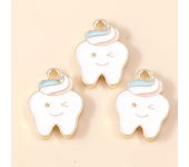 10pcs Cartoon Enamel Lovely Tooth Toothbrush Charms DIY Pendants Necklace Bracelet Earrings Keychain Jewelry Making Accessories
