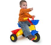 INJUSA - Triciclo Infantil Trico Max | Triciclos a Pedales para Niños de 12 a 36 Meses | Bandas de Goma en Ruedas | Cesta Trasera y Delantera Portaobjetos | Multicolor | Versión Genérica, Mickey y Minnie Mouse | Licencia Disney