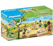 Playmobil Paseo con Alpaca - Experiencia Especial y Divertida
