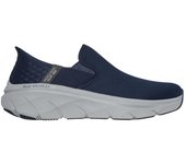 Cómoda  Deportivo hombre SKECHERS D'LUX WALKER REELER azul. Ajuste Relaxed Fit®. Plantilla Memory Foam. Cuña D'Lux Walker amortiguadora. Sistema Slip-ins, cálzate sin manos Altura Tacón bajo (1-3 cm) Referencia 232463-NVY