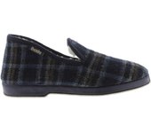 Wamba Confortable Zapatillas de casa a cuadros con interior de borreguito y suela al tono. Marca de Calzados Victoria 200301M