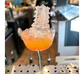 Molde grande para cubitos de hielo, moldes de silicona para velas, diseño de torre de grúa amarilla china para cócteles, whisky y bourbon, para congelador, formas divertidas, moldes grandes para hielo, moldes para chocolate, resina, jabón, helado, moldes
