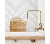 Muestra DIN A4 de Papel pintado vinílico geométrico zigzag blanco con textura en relieve - Enzo Spike 681655 de GAULAN