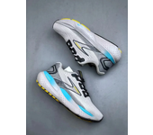 Brooks Men’s Glycerin 21 Neutral Running Shoe Shoes for Men Delivers A Perfect Balance Of Grip And Comfort