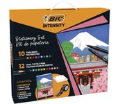 BIC Intensity Japan Set de Escritorio con Rotuladores de Punta Fina, Rotuladores de Punta Doble, Cinta Decorativa, Notas Adhesivas y Cuadernos - Colores Surtidos, Set de 25Piezas