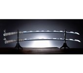 Replica Espada Nichirin Inosuke Hashibira Demon Slayer Kimetsu No Yaiba 93cmFigura  Coleccionable - Idea de Regalo- Mercancia Oficial - Juguetes para Niños y Adultos - Movies Fans - Muñeco para Coleccionistas y Exposición