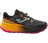 Calzado-Trail marca Joma modelo Tksmlw2322 para mujer en color negro