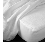 Protector impermeable de poliuterano para colchón, silencioso, transpirable, ajustable altura 30, hipoalergénico, mayor comodidad y protección para tu colchón, fácil lavado, ajustable al 100% (ELÁSTICO EN TODO EL PERÍMETRO), 150, 135, 105, 90