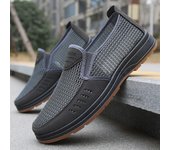 Zapatos de hombre de gran tamaño, zapatos de verano para hombre, zapatos de tela antiguos de Beijing, zapatos casuales transpirables para papá, zapatos para ancianos, zapatos de malla