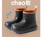 Botas de lluvia nuevo desgaste exterior de suela gruesa de alta parte superior de la moda padre-hijo antideslizante impermeable zapatos de lluvia Internet celebridad al aire libre cuatro estaciones zapatos de goma