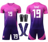Children 2324 Real Madrid Home Jersey No. 9 Mbappe 5 Bellingham 7 Vinicius Football Uniform Sports Men's Suit