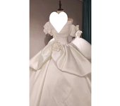One shoulder wedding dress, French satin new style, bride strapless, simple waist cinching, slimming texture, main veil level,