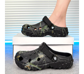 2025 New Men's Clogs Slippers Sandal Men Garden Shoes Flat Camouflage Sandals Male Sneakers Outdoor Flip Flops Home Clogs  Shoes