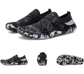 Zapatos de agua para mujer, zapatos acuáticos descalzos para hombre, calzado de playa de secado rápido, zapatillas deportivas transpirables, zapatos de senderismo antideslizantes, novedad de 2025