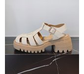 Sandalias Baotou nueva suela gruesa hueca tejida tamaño tamaño 4142