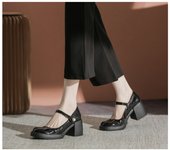 Mary Jane white thick heeled shoes, single high heels, light fairy women's shoes with skirt