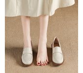 Tacón grueso simple suela suave zapatos de cuero de 4 cm de alto pequeños zapatos de cuero