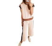 2025 Tendencia de verano Traje casual Contraste de tres mangas Top Pantalones de siete puntos Conjunto de dos piezas Mujeres