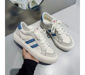 Zapatos de tabla casuales del verano de los hombres Zapatos rayados bajos del resbalón encendido