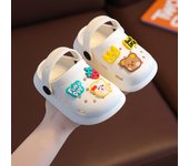 Zapatillas de los niños de verano de las niñas linda fruta interior de fondo suave antideslizante niño bebé bolsa de hogar cabeza sandalias agujero zapatos