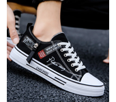 Zapatos de lona a la moda para hombre, zapatos informales transpirables de verano para hombre, zapatillas de deporte de alta calidad para exteriores, cómodos zapatos de tenis bajos para hombre