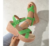 Tacón de Cuña de 7cm, novedad de verano, plataforma de moda, hebilla inferior gruesa, zapatos informales cómodos para caminar, sandalias para mujer