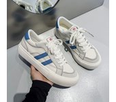 Zapatos de tabla casuales del verano de los hombres Zapatos rayados bajos del resbalón encendido