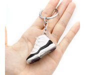 3D Mini 3D Sports Shoes Keychain Basketball Shoes Keychain Finger Skateboard Accessories Men's and Women's Trendy Pendant