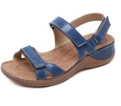 2024 New Bag Buckle Women's Plus Size Flat Sandals Casual Sports Comfortable Platform Magic Beach Shoes