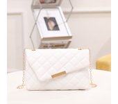 New Fashion Trend Lingge Embroidered Chain Crossbody Small Square Bag Single Shoulder Bag tote bag  beach bag