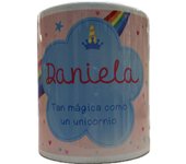 Solo Recuerdos SL Taza Mug con nombre personalizado Hecho en España diseño unicornio en caja cartón, apto para microondas y lavavajillas, personalizable en castellano, catalán-castellano, euskera-castellano y gallego-castellano.