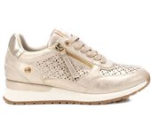 Shoes Deportivos marca Refresh para mujer en color oro