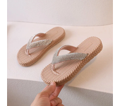 2024 Summer New Children Slippers with Rhinestone for Girls Fashion and Comfortable Holiday Style Flip Flop Cool Beach Shoes