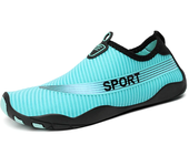 Zapatos acuáticos de secado rápido para niños, zapatos de agua descalzos para hombres, zapatos de natación ligeros, calcetines planos suaves para Yoga, zapatillas de deporte a juego para la familia 27-46