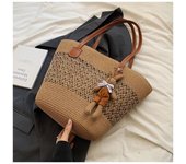 Summer Beach Vacation Straw Bag2025New Style Woven Large Capacity Shoulder Beach Bag Fashionable Trendy Tote Bag