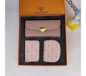 2024 New Vintage Purse Ladies Large Capacity d buckle Multi-card Multi-function triple Fold Handheld Bag 3-piece gift Box for the holidays