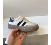 Negro y blanco compañero de clase zapatos deportivos de los niños zapatos de entrenamiento moral de las niñas zapatos de tablero de algodón de dos niños de terciopelo zapatos de bebé
