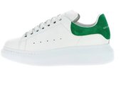 Pequeños zapatos blancos zapatos de muffin de suela gruesa de piel de vaca zapatos de tablero casuales para hombres versátiles