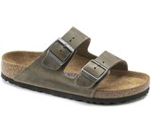 Chanclas Birkenstock modelo Arizona Soft Footbed Natural Leather Oiled para mujer en color verde