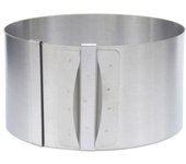 Anillo ajustable para pastel fabricado en acero inoxidable.