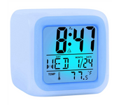 Reloj de Alarma Digital para Viajes con Pantalla de Noche LED y Función Snooze para Niños y Niñas en Dormitorio y Escritorio Pequeño