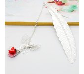 Porcheddu Marcapágines de metal with Pluma Form: Gift perfecto para el Día DE LA Madre, accesorio Literario elegant Y Ayuda de Lectura elegant para lectores y Amantes de los libros, con Caja de regalo