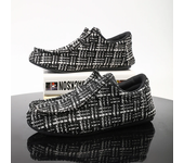 Summer Lightweight Comfortable Man Shoe Canvas Shoe for Men Fashion Anti Slip Casual Men Shoes Outdoor Flats Lazy Shoe for Male