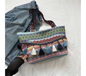 Large Capacity Ethnic Shoulder Bag Women Handbag Vintage Boho Handmade Woven Tassel Bucket Tote Bag Travel Beach Bag