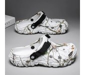 2024 Summer New Men's Slippers Outdoor Garden Clogs Male Casual Shoes Fashion Luxury Sandals Comfort Home Soft Slippers 40-45
