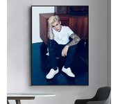 Singer J-Justin B-Bieber Poster Fancy Poster Wall Sticker for Living Room Bar Vintage Decorative Painting Middle