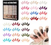 Calendario de Adviento de Belleza 2024, Calendario de Adviento de Uñas Postizas 2024, Calendario de Cuenta Regresiva de Navidad con Uñas Postizas, Regalo de Maquillaje para Mujeres y Niñas, Recuerdos de Uñas DIY