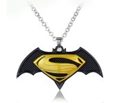 Batman Hero Keychain Car Pendant Autumn Fashion Anime Film Character Couple Keychain Children's Birthday Jewelry Gift Wholesale