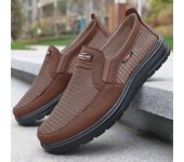 Zapatos de malla de verano de gran tamaño para hombre, nuevos zapatos de tela para hombre, zapatos casuales sin cordones transpirables de tela de poliuretano.